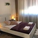 Design-s 4you * Budapešť